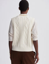 Load image into Gallery viewer, Joilette Roll Neck Vest
