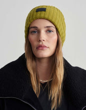 Load image into Gallery viewer, Elva Chunky Knit Beanie - Kirk and VessVarley
