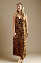 Load image into Gallery viewer, Geegee Leopard Slip - Kirk and VessFrnch
