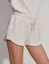 Load image into Gallery viewer, Margot Low Rise Short 3- Ivory Marl

