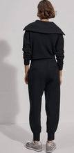 Load image into Gallery viewer, Relaxed Fit Pant 27.5 in Black
