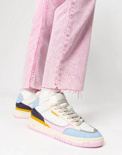 Load image into Gallery viewer, Paris Sneaker in Orchid Multi by ONCEPT
