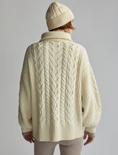 Load image into Gallery viewer, Daria Half Zip Cable Knit
