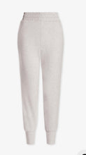 Load image into Gallery viewer, Varley Slim Cuff Pants 25&quot; IVORY MARL
